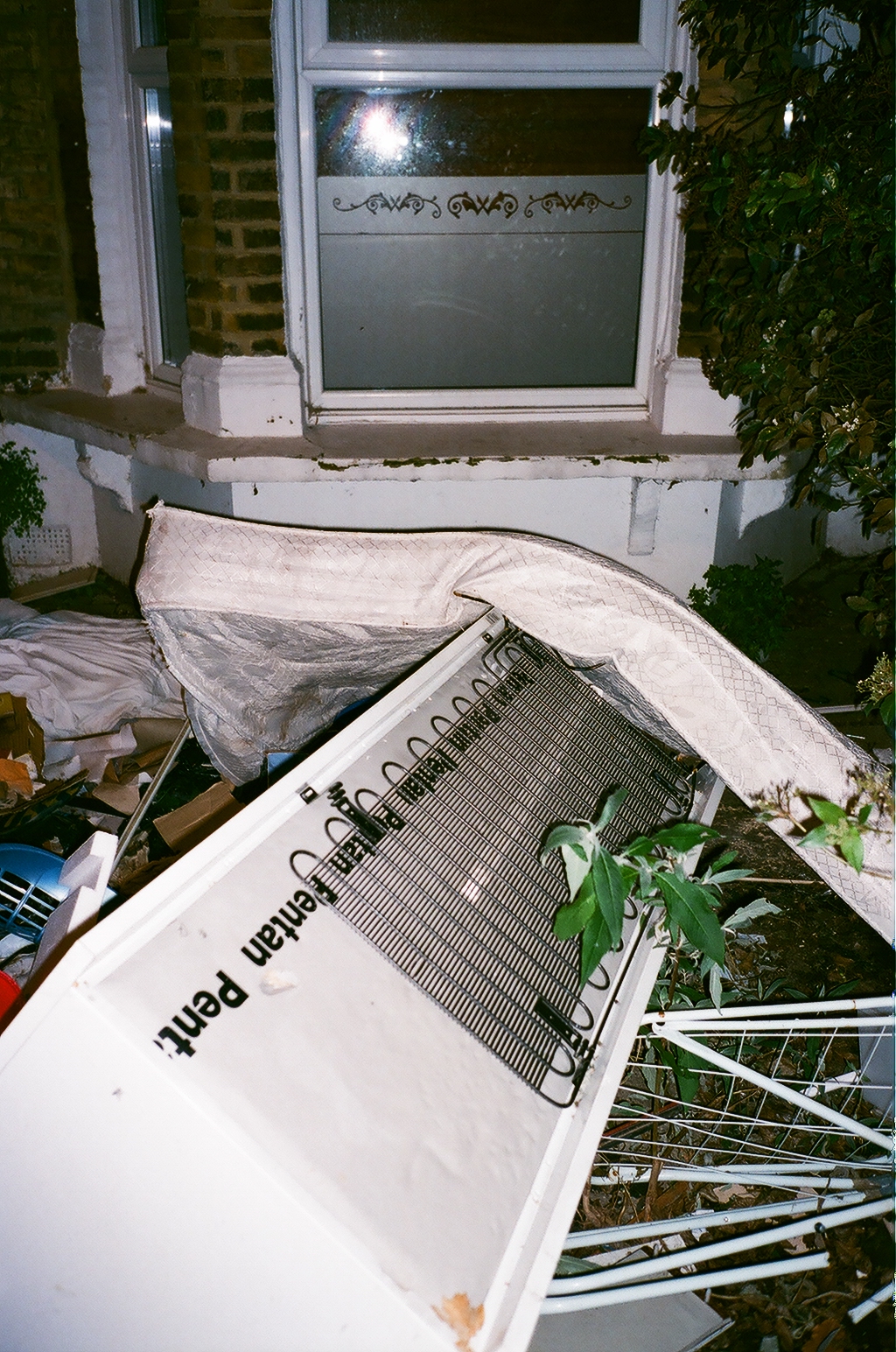 Discarded Sleeping Stations_Image_Leabourne Road